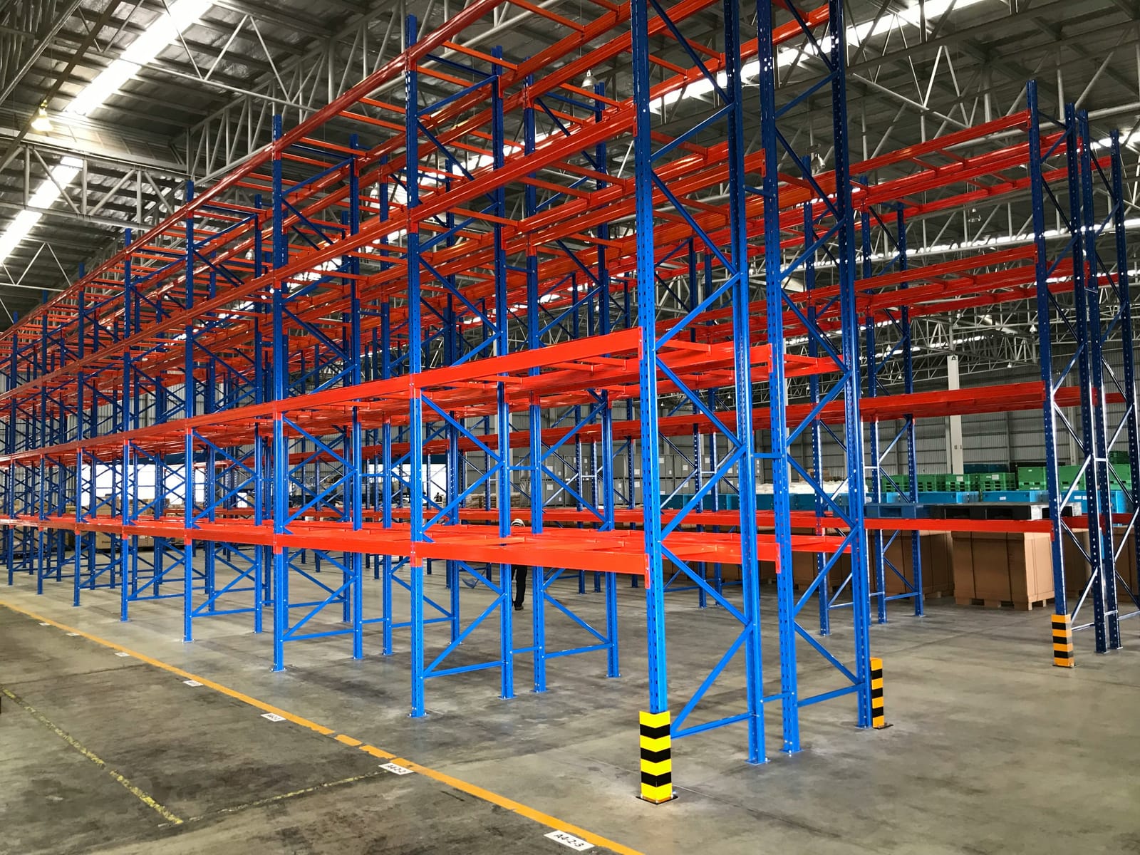 Alliance Warehouse Solutions — pallet racking over dock doors